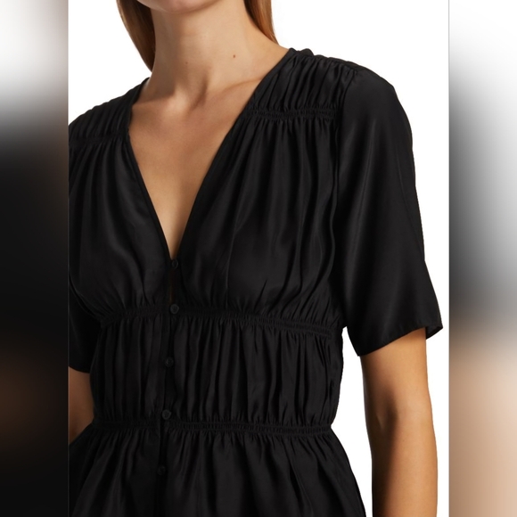 NWOT FRAME Julianne Ruched Top in Noir- Women's size XL - Picture 5 of 9